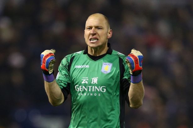 Brad+Guzan+turns+to+the+Villa+fans+to+celebrate+the+opening+goal+scored+by+Christian+Benteke